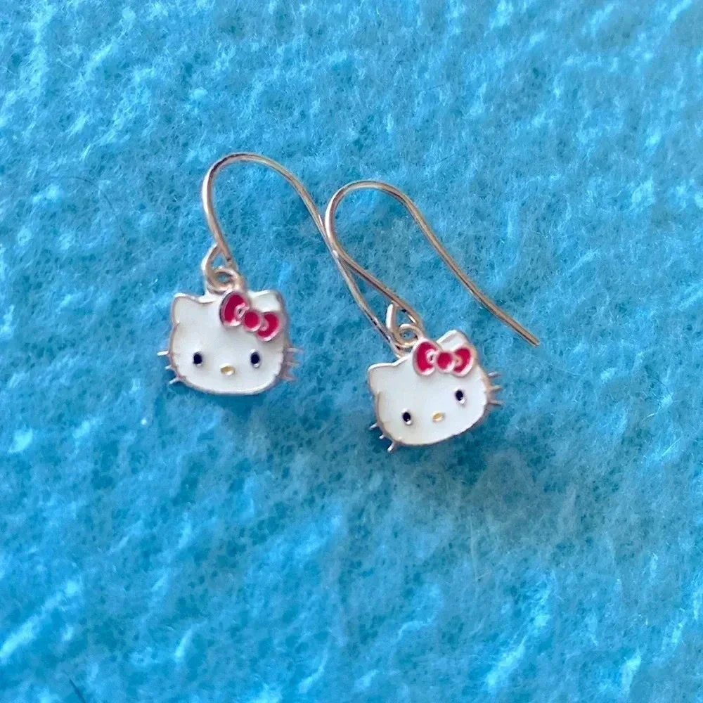 HELLO KITTY Sanrio sterling silver .925 stamped pierced wire dangle earrings NEW